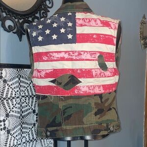 Camo and Flag Print Women's Vest